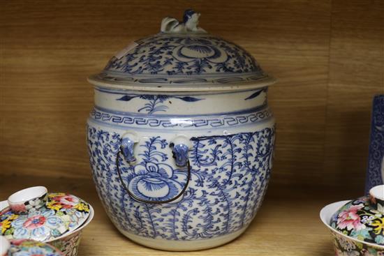 A set of six Chinese thousand flower bowls and covers, a blue and white Kamcheng and two blue and white pillows lidded jar 25cm